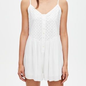 Pull & Bear White Buttoned Romper